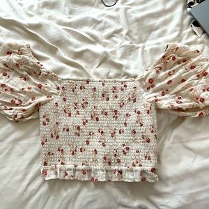 Cute American Eagle blouse for dressing up on spring days or last minute drinks